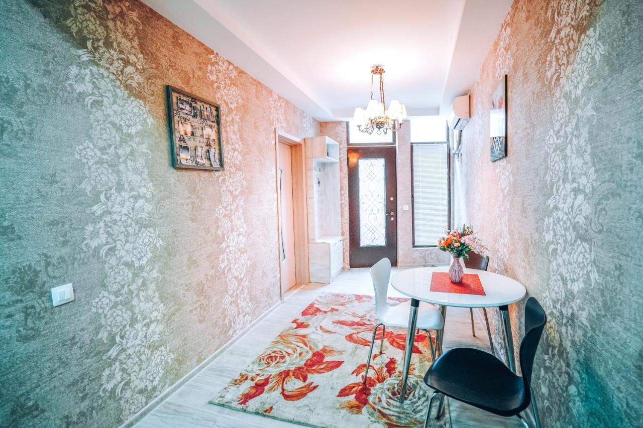 Second House Rustaveli Διαμέρισμα Τυφλίδα Εξωτερικό φωτογραφία